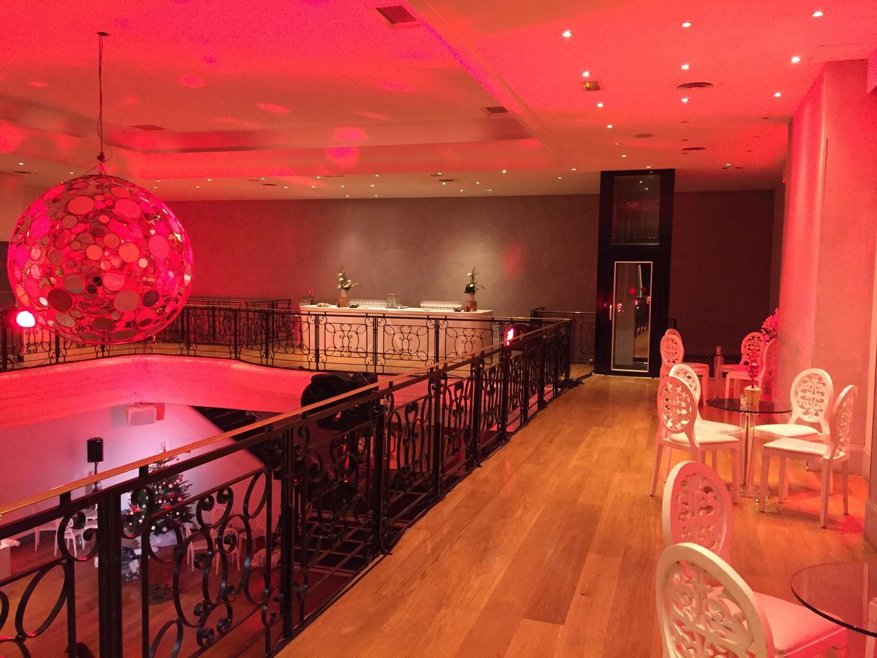 Paris corporate event spaces Party room Pavillon image 54