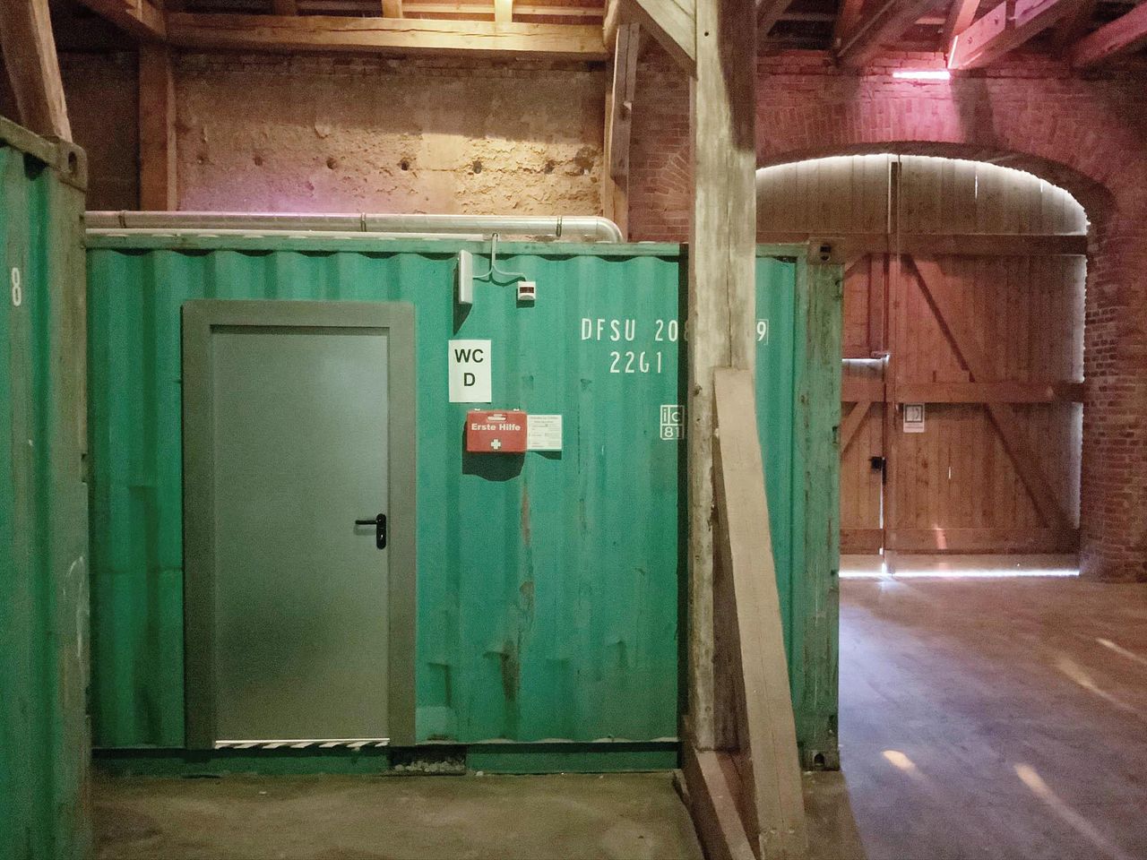 Rest of the World Eventlocations Function Room  image 10