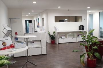 Hamburg Boardroom image 2