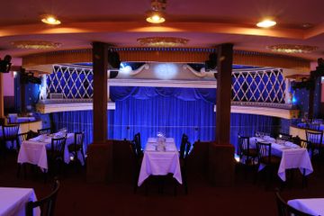 Parijs corporate event spaces Auditorium La Nouvelle Eve image 0