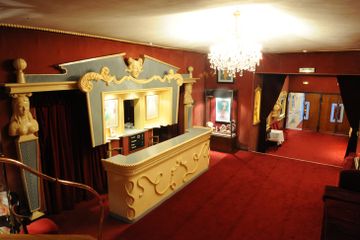 Parijs corporate event spaces Auditorium La Nouvelle Eve image 11