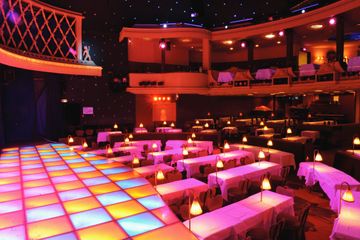 Parijs corporate event spaces Auditorium La Nouvelle Eve image 11