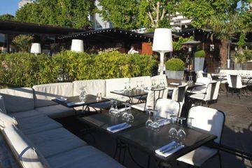 Parijs corporate event spaces Restaurant La Plage Parisienne image 12