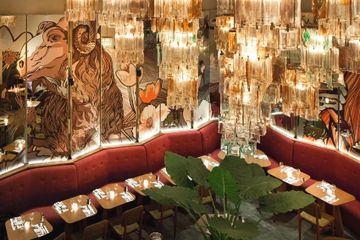 Paris corporate event spaces Restaurant Le Très Honoré image 14