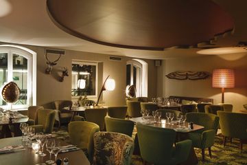 Paris corporate event spaces Restaurant Le Très Honoré image 14