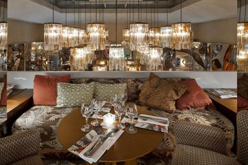 Paris corporate event spaces Restaurant Salon Prive - Le Très Honoré image 11