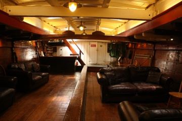 London corporate event spaces Boat Boat image 1