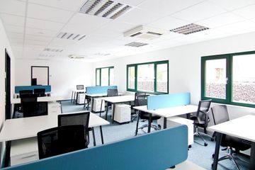 Cologne  Business center  image 1