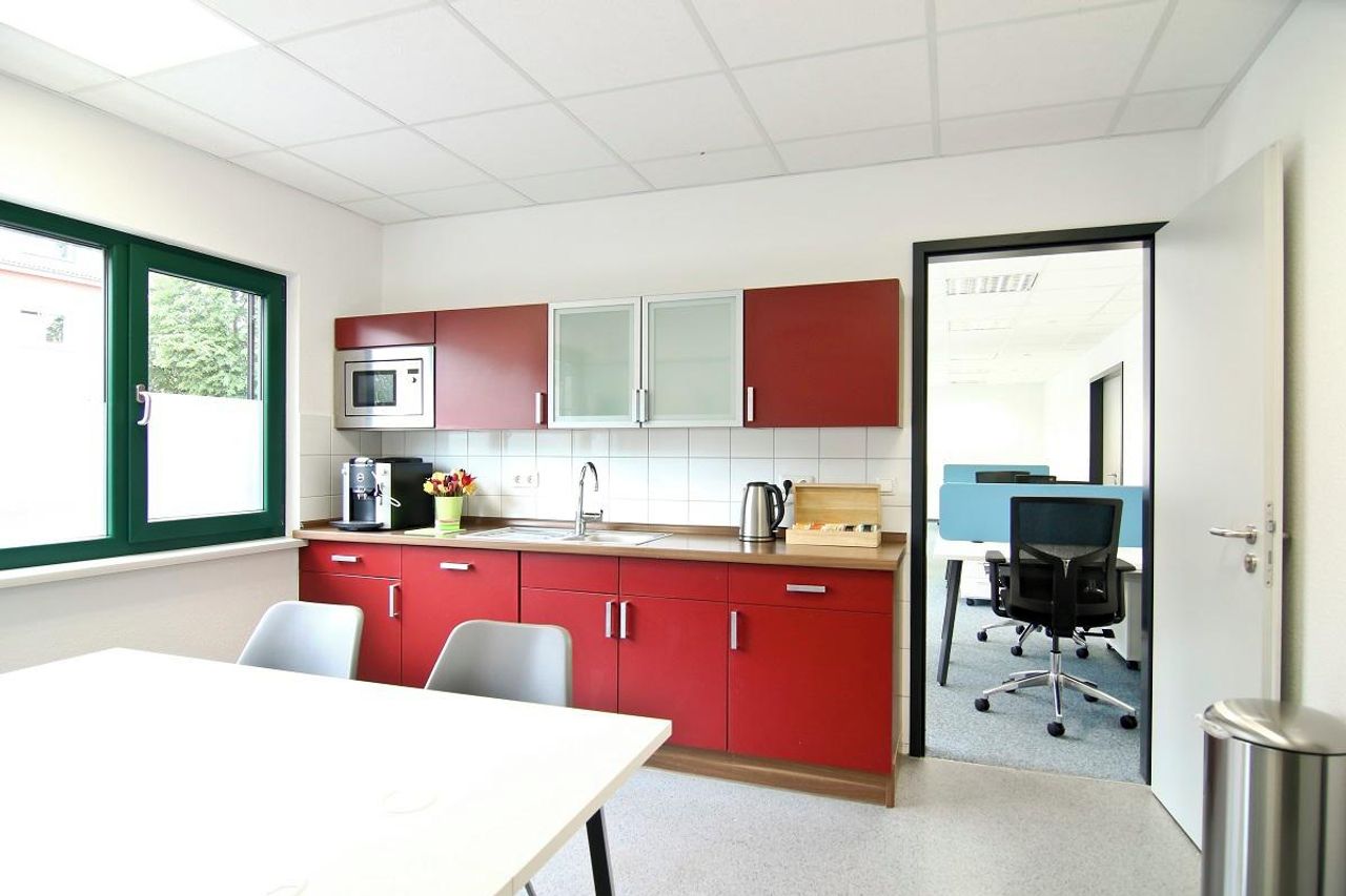 Cologne  Business center  image 2