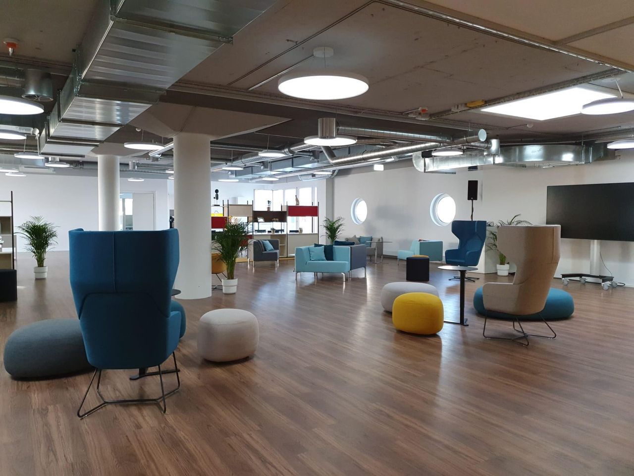 Rest of the World training rooms Meeting room Seminar Room 