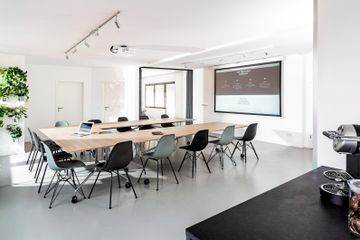 Stuttgart  Function Room  image 1