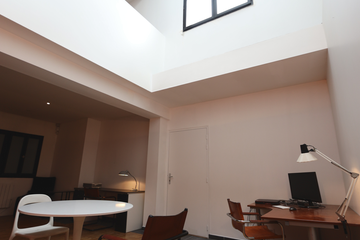 Paris Loft image 11