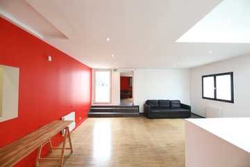 Paris Loft image 16