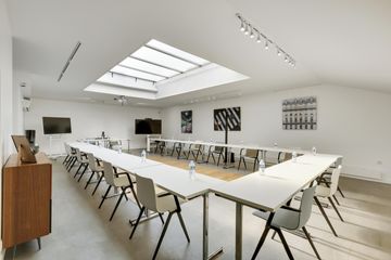 Paris Salles de formation Boardroom DESKEO Place des Vosges image 8