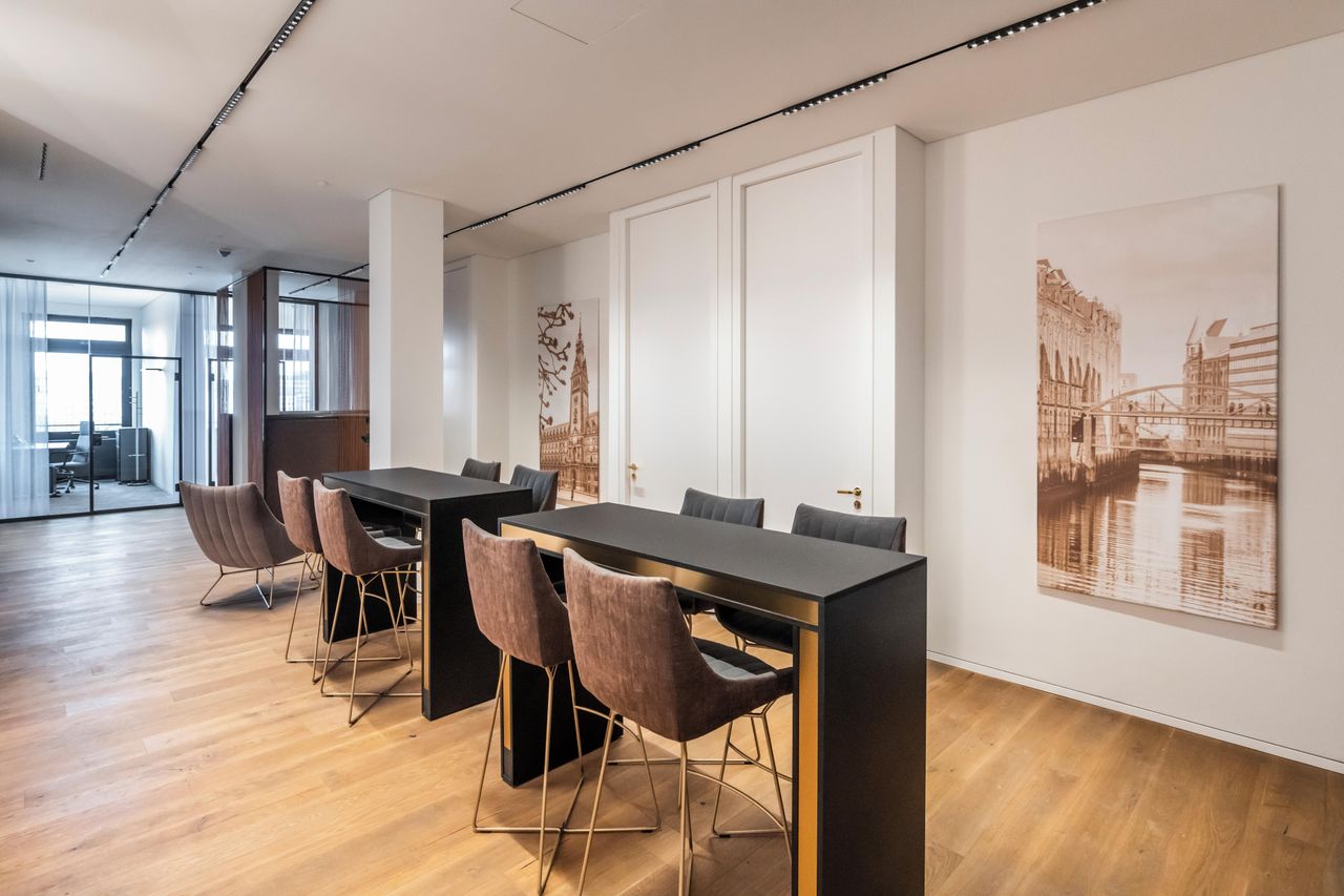 Hamburg  Meeting room  image 3