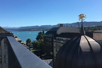 Zurich  Boardroom  image 1