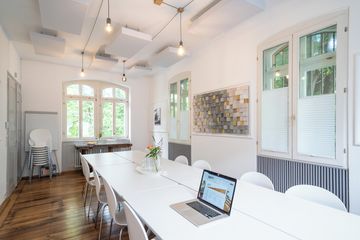 Rest der Welt Schulungsräume Meetingraum Alter Wartesaal image 4