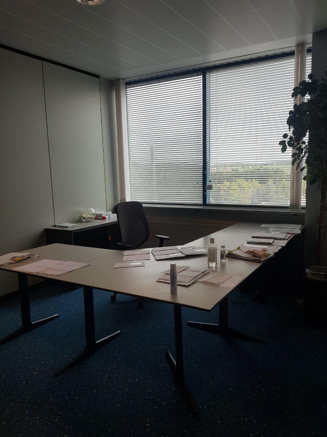 Rest der Welt  Business Center  image 4