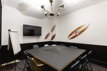 Parijs  Vergaderruimte Salle Surf image 1