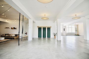 Berlin Sustainable space Loft Studio image 14