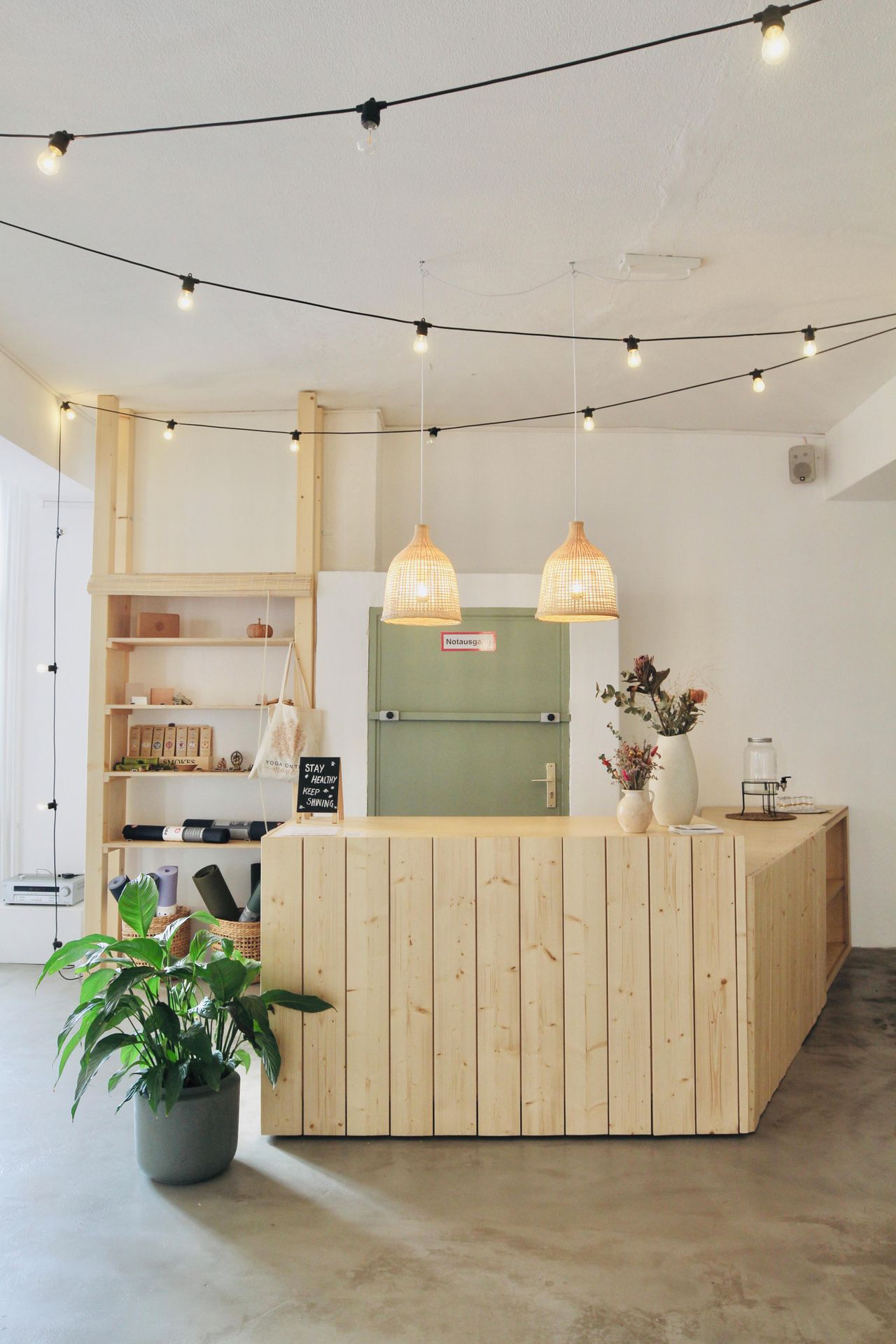 Berlin  Nachhaltiger Space Loft Studio image 24