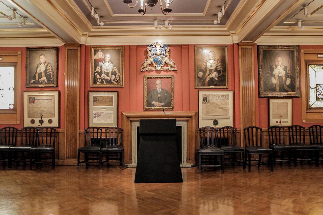 London corporate event spaces Festsaal The Court Room image 3