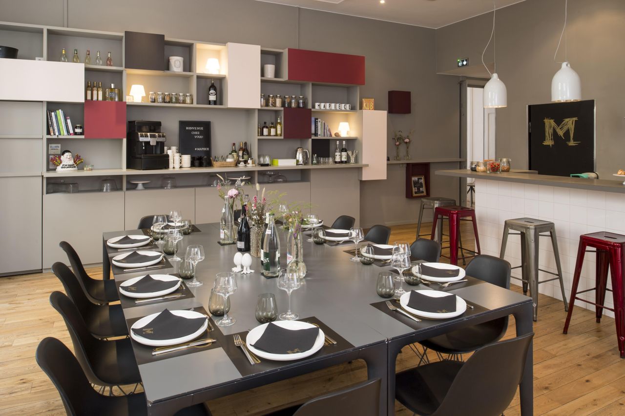 Lyon  Bijzondere locatie La Salle à Manger image 6