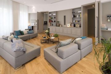 Lyon Unusual venue Le Salon image 4