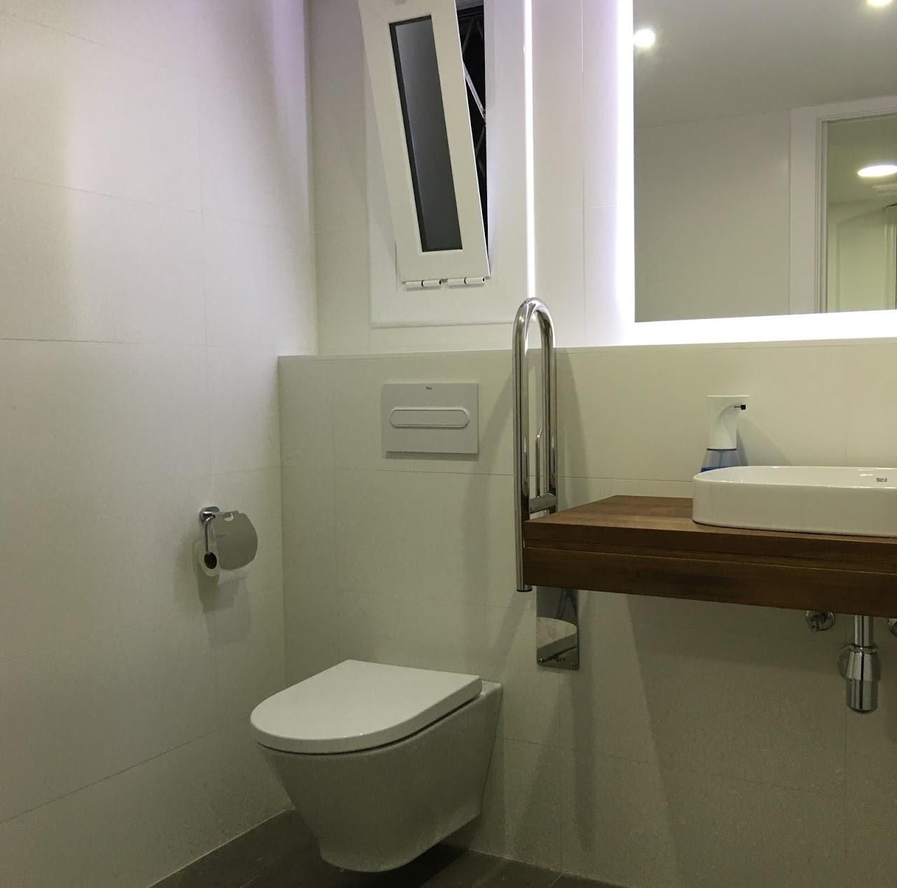 Barcelona  Meeting room WorkSpace round table image 4