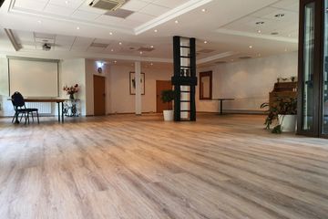 Rest der Welt Historisches Gebäude Tenne image 1