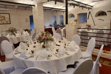 Rest der Welt Historisches Gebäude Stallung image 2