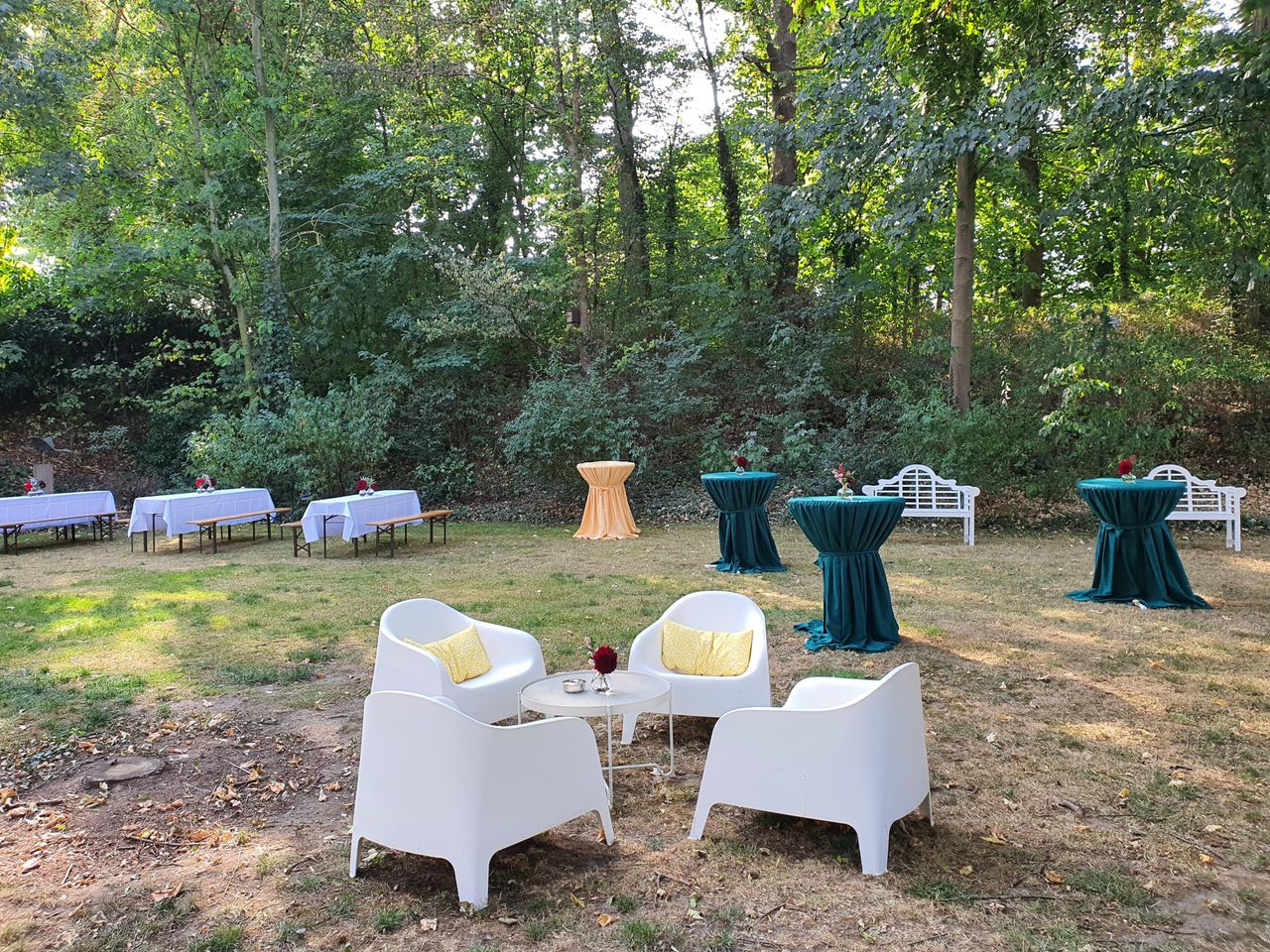 Rest of the World  Historic venue Hotelpark image 6