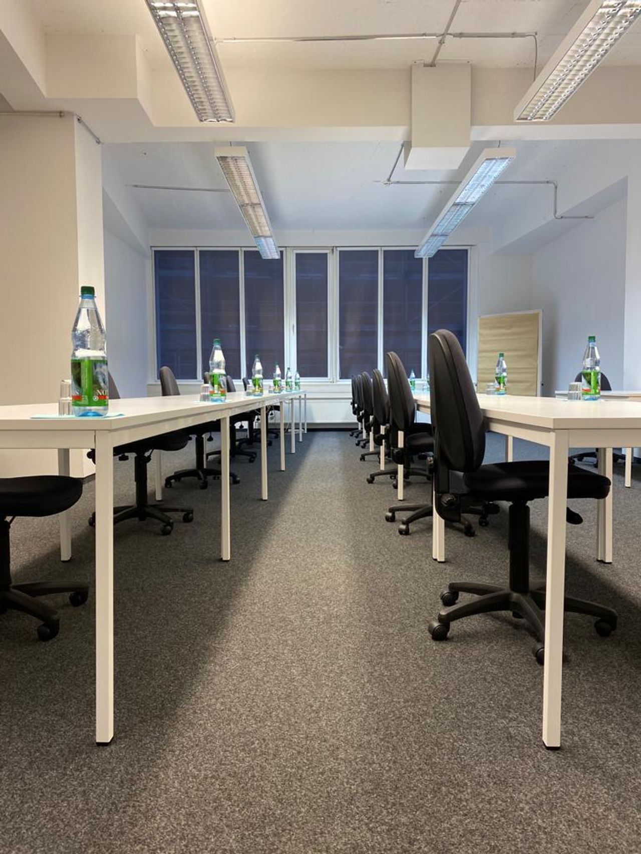 Köln  Business Center Konferenzraum 6.05 image 2