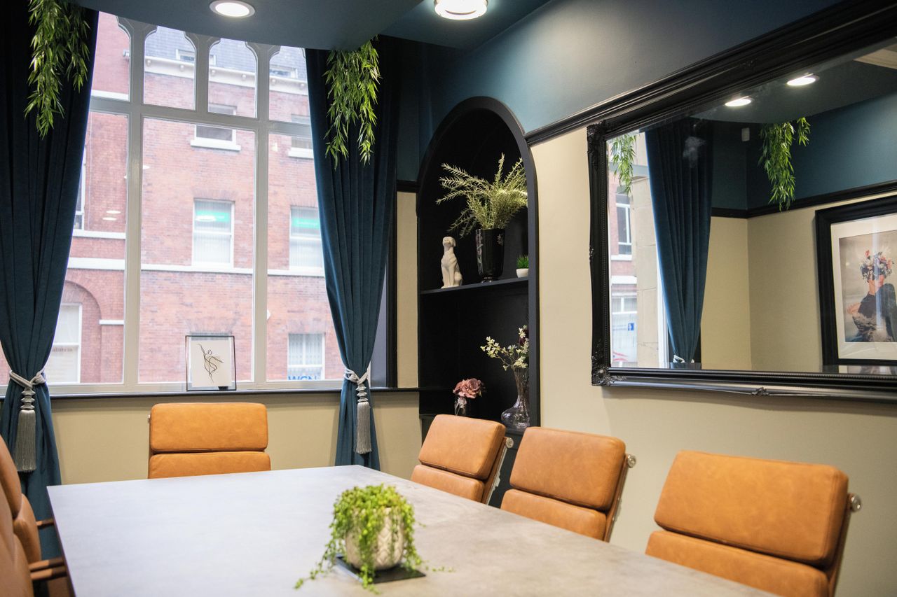 Rest van de wereld  Vergaderruimte Trinity Suite image 1