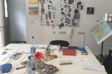 Rest der Welt Meetingräume Meetingraum Kleiner Seminarraum image 1