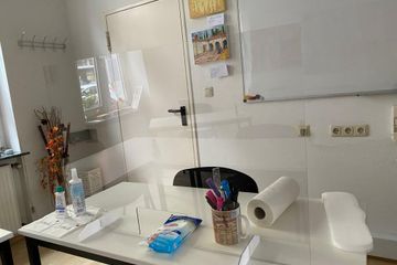 Rest der Welt Meetingräume Meetingraum Kleiner Seminarraum image 0