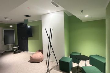 Berlin Coworking Meeting room SkyLab - Space Shack image 5