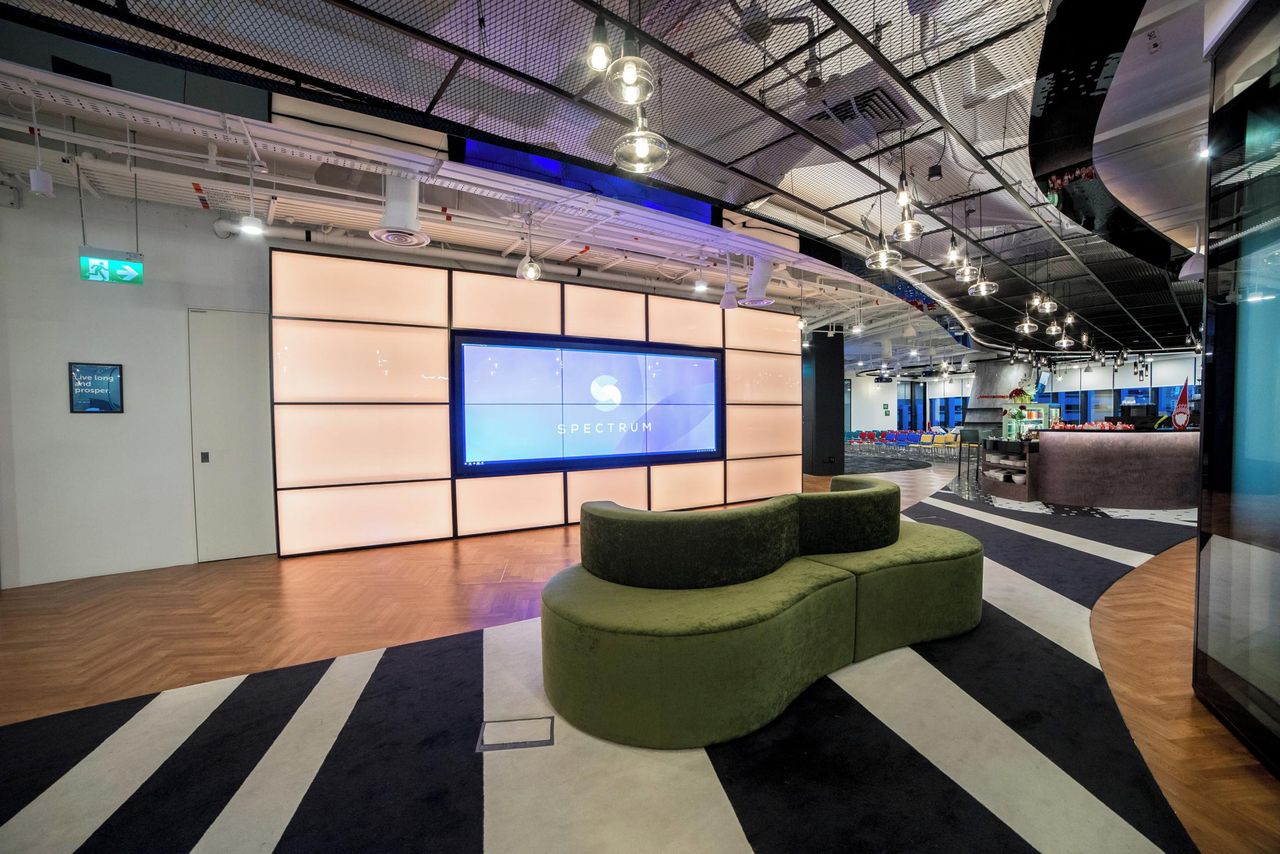 Singapore  Coworking space Grid image 2