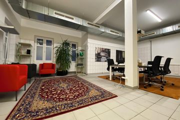 Leipzig  Coworking Space Meeting Raum. image 5