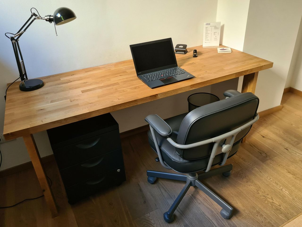 Berlin Besprechung Coworking space CoWoS Coaching Room / Daily Office image 3