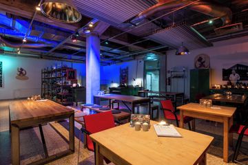 Keulen  Historisch gebouw Garten Eden Industrial [Schokoladenfabrik] image 3