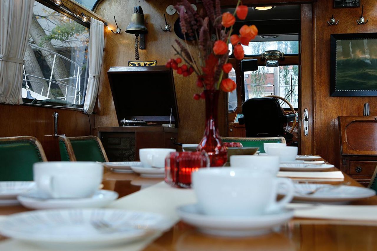 Berlijn  Dakterras Workshopbarkasse | Seminar&Dinneryacht image 15