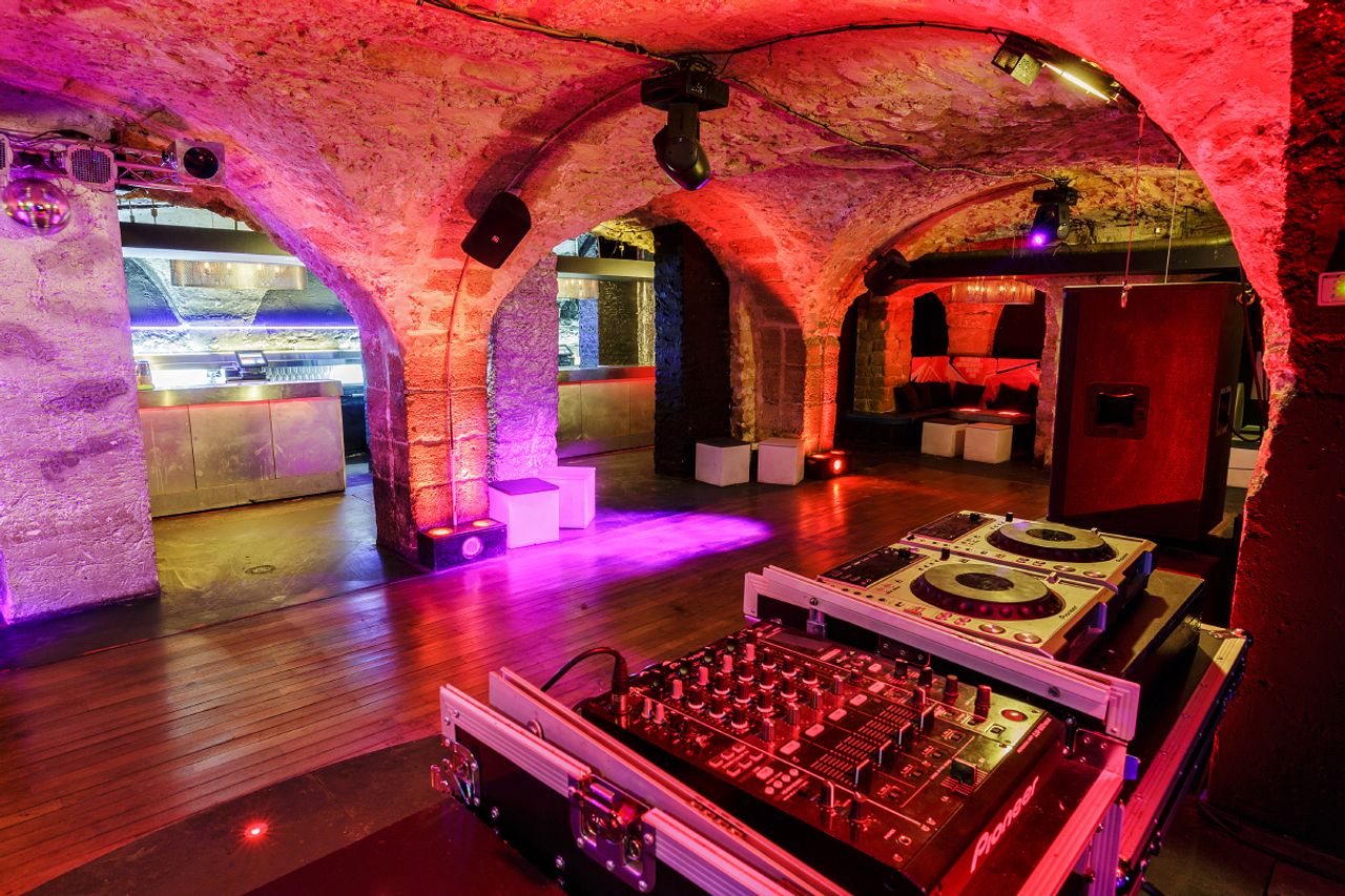 Paris corporate event spaces Club Le Club de L' Alcazar image 25