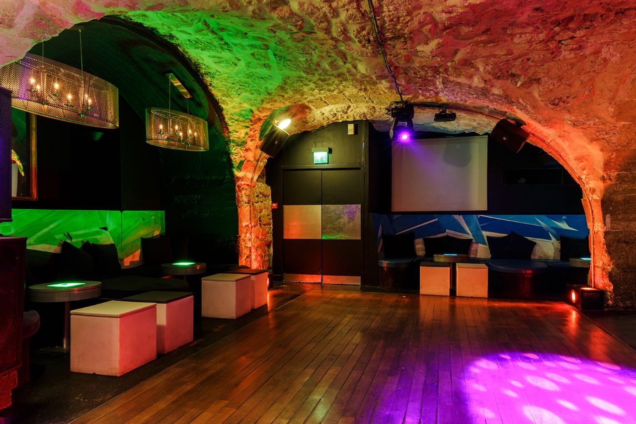 Paris corporate event spaces Club Le Club de L' Alcazar image 15