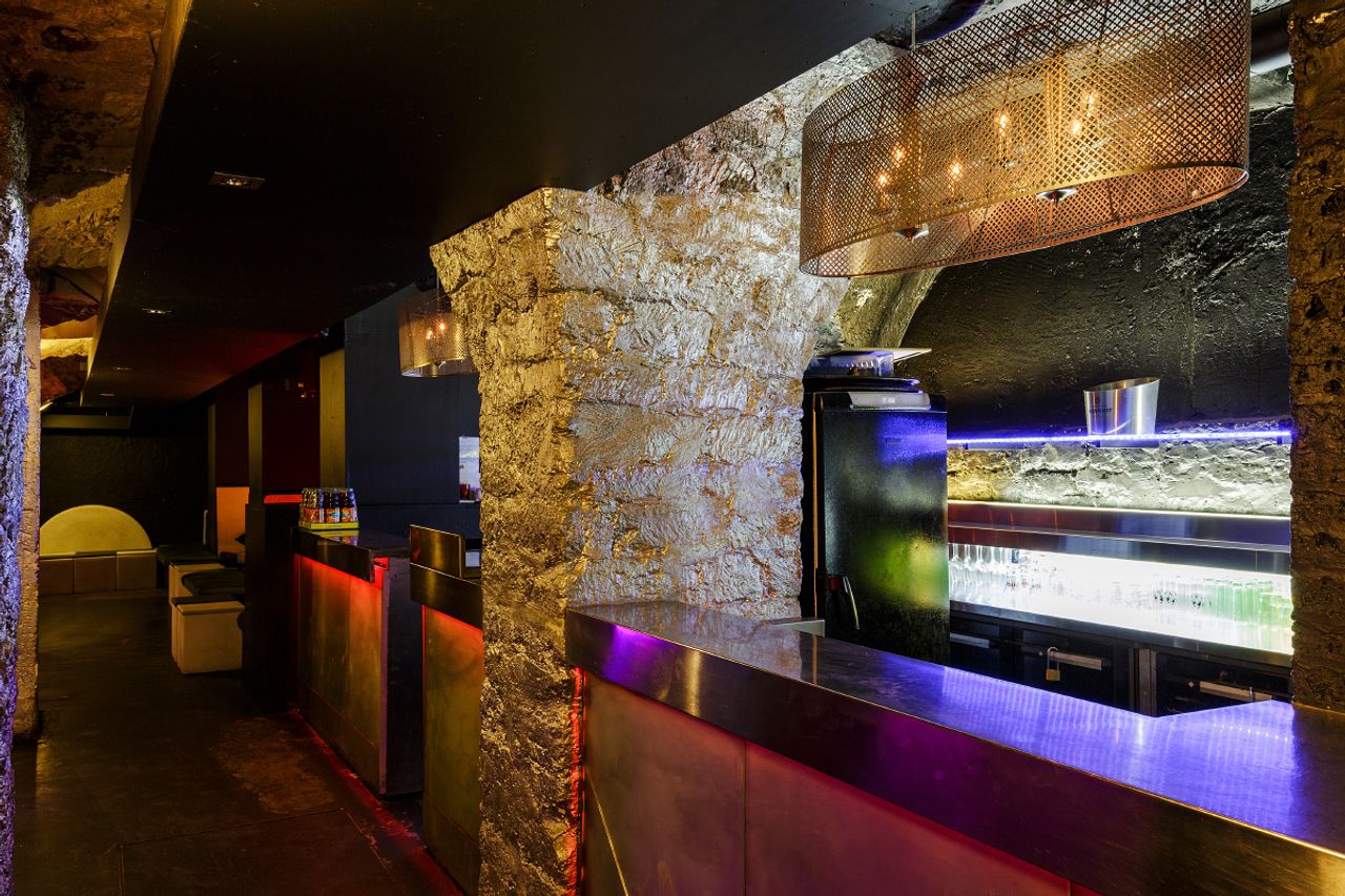 Paris corporate event spaces Club Le Club de L' Alcazar image 34