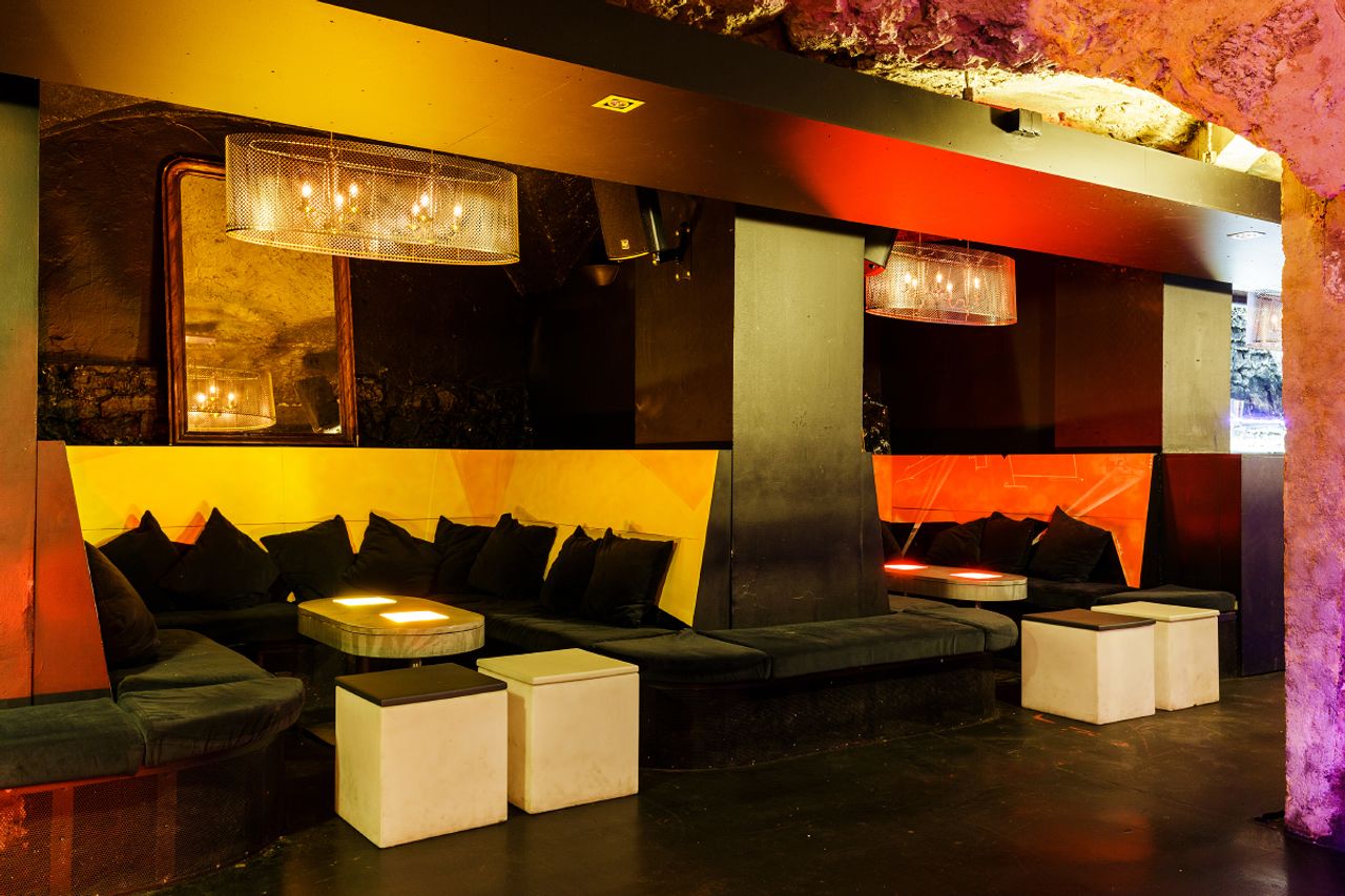 Paris corporate event spaces Club Le Club de L' Alcazar image 19