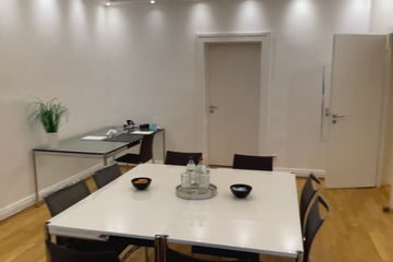 Düsseldorf  Tagungsraum Besprechungszimmer/ Konferenzraum image 1
