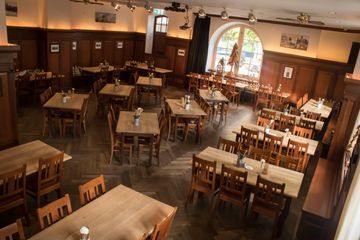München  Restaurant Münchner Saal image 1