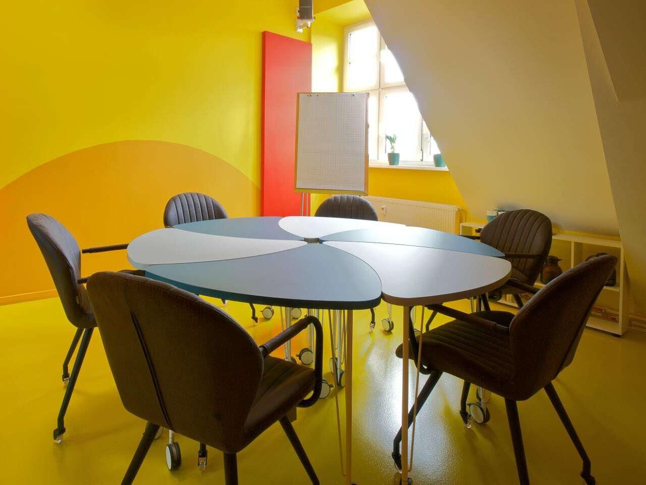 Berlin  Studio Ada image 2