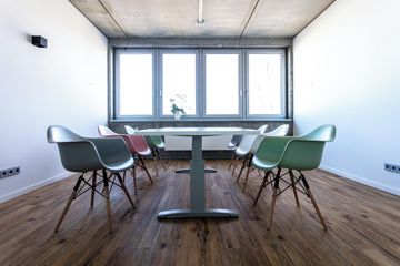 Rest of the World Meetingräume Function Room Seminarraum AirSpace image 5